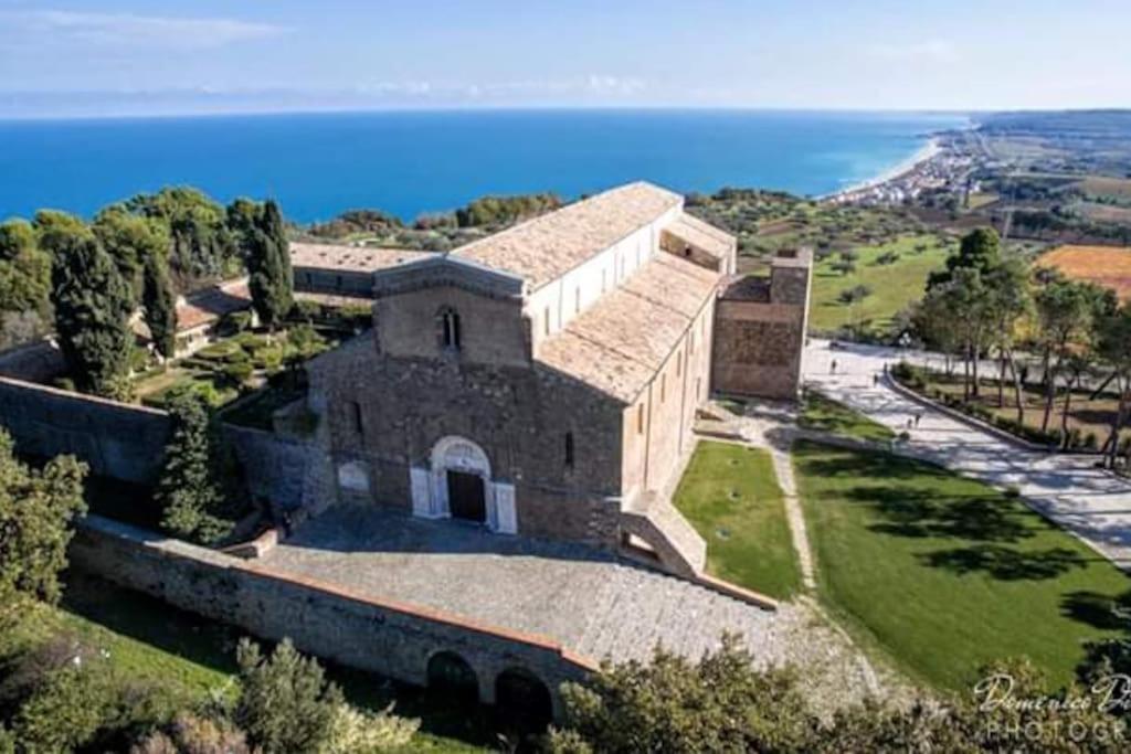 Casa Titti. Intero Appartamento - Fossacesia Exterior photo